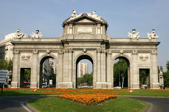 Madrid. Puerta de Alcalá