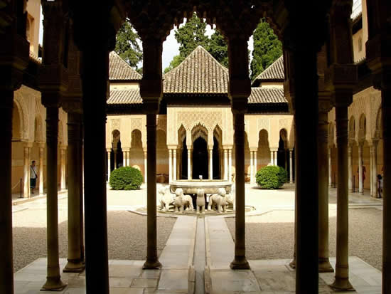 Granada. La Alhambra, Patio de los Leones